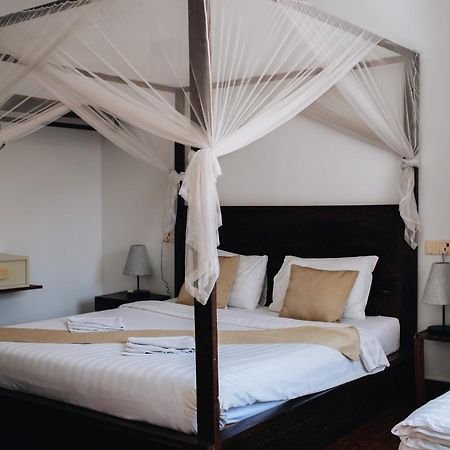 Suite Home Boutique Hotel Phnom Penh Exteriör bild