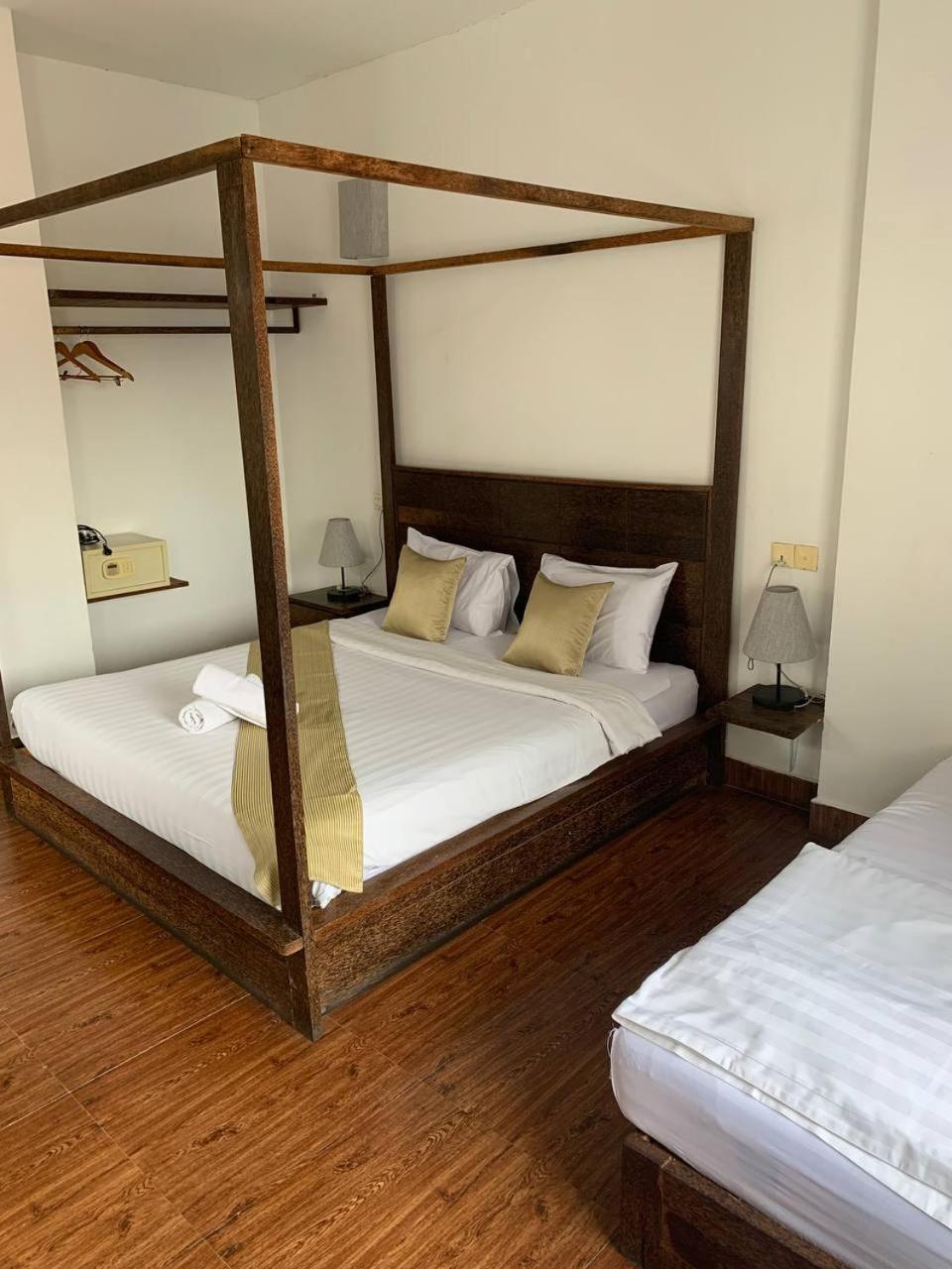 Suite Home Boutique Hotel Phnom Penh Exteriör bild